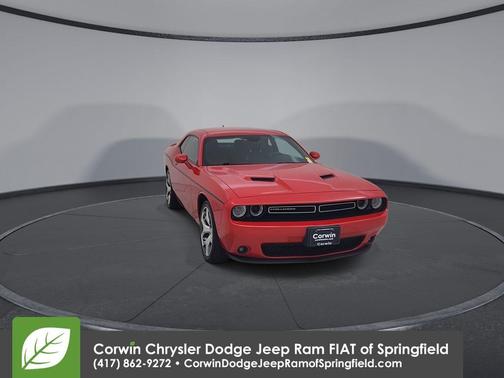 2015 Dodge Challenger SXT Plus