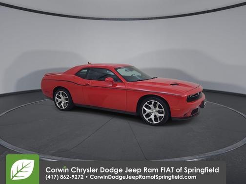 2015 Dodge Challenger SXT Plus