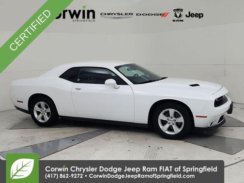 2016 Dodge Challenger SXT