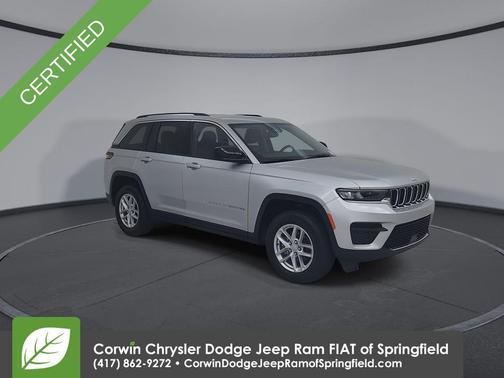 Silver Zynith 2023 Jeep Grand Cherokee Laredo