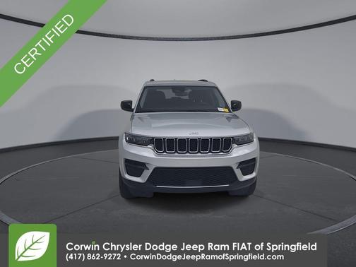 Silver Zynith 2023 Jeep Grand Cherokee Laredo