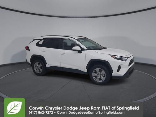 2025 Toyota RAV4 Hybrid XLE