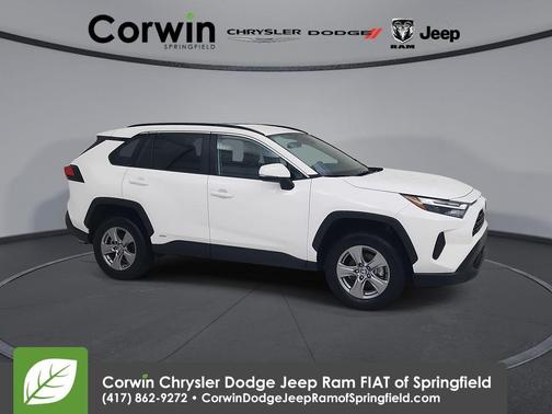 2025 Toyota RAV4 Hybrid XLE