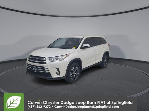 2019 Toyota Highlander LE