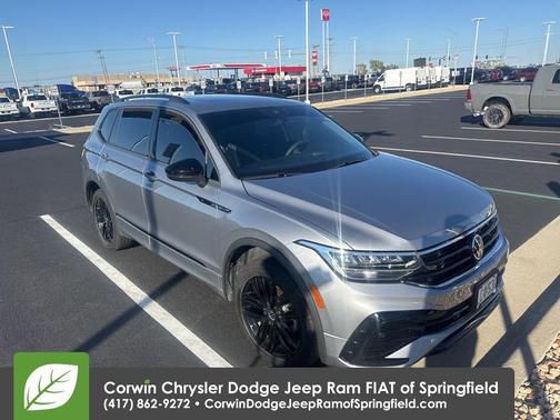 2022 Volkswagen Tiguan 2.0T SE R-Line Black