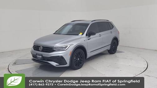 2022 Volkswagen Tiguan 2.0T SE R-Line Black