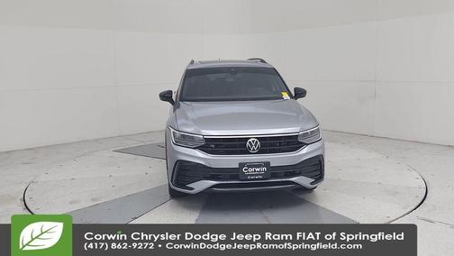 2022 Volkswagen Tiguan 2.0T SE R-Line Black