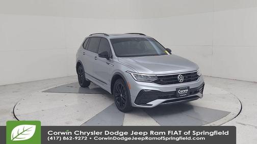 2022 Volkswagen Tiguan 2.0T SE R-Line Black