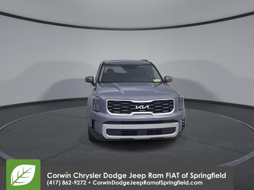 Everlasting Silver 2025 Kia Telluride S