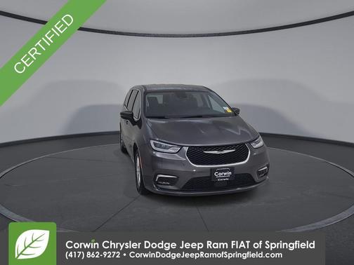 2023 Chrysler Pacifica Touring-L