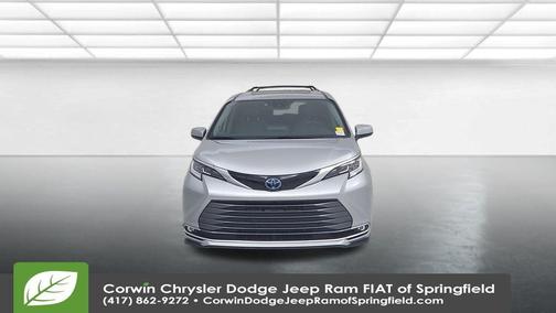 2022 Toyota Sienna Limited