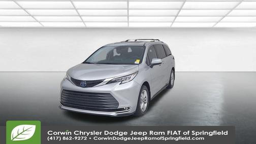2022 Toyota Sienna Limited