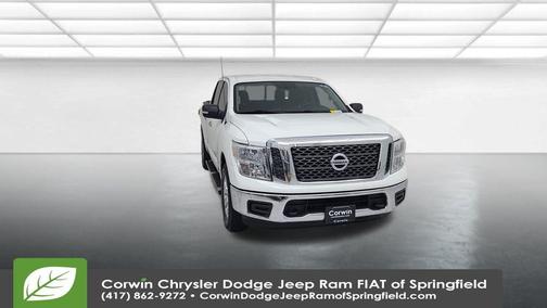 2018 Nissan Titan SV