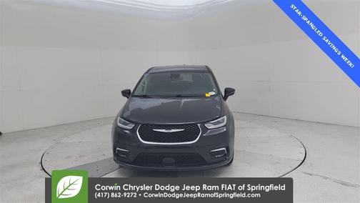 2024 Chrysler Pacifica Touring-L