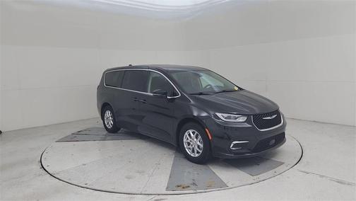 2024 Chrysler Pacifica Touring-L