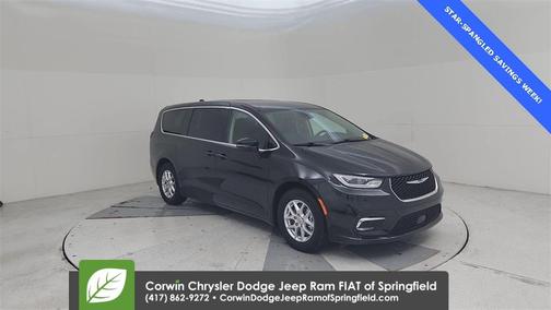 2024 Chrysler Pacifica Touring-L