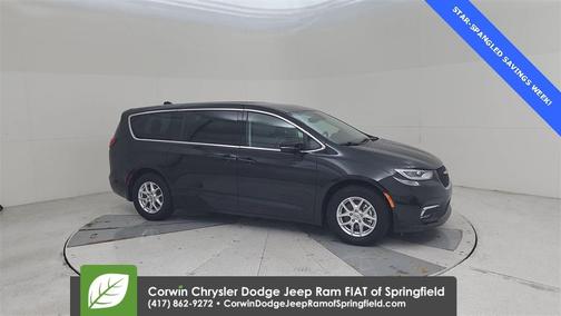2024 Chrysler Pacifica Touring-L