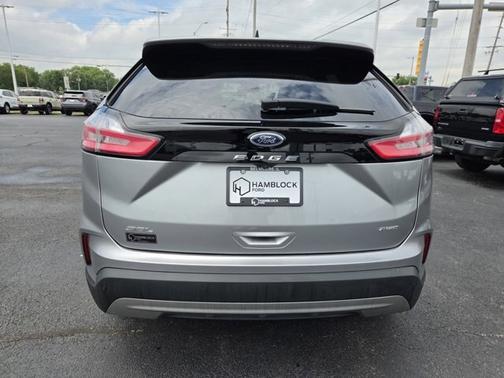 ICONIC SILVER 2023 Ford Edge SEL
