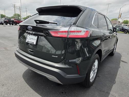 FORGED GREEN 2024 Ford Edge SEL