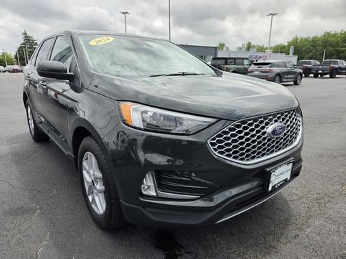 FORGED GREEN 2024 Ford Edge SEL