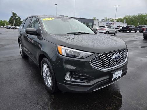 FORGED GREEN 2024 Ford Edge ST LINE