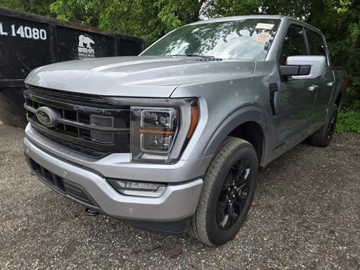 ICONIC SILVER METALLIC 2023 Ford F-150 LARIAT