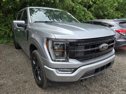 ICONIC SILVER METALLIC 2023 Ford F-150 LARIAT