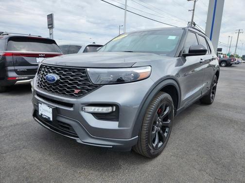 2022 Ford Explorer ST