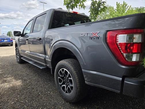 CARBONIZED GRAY METALLIC 2023 Ford F-150 XL