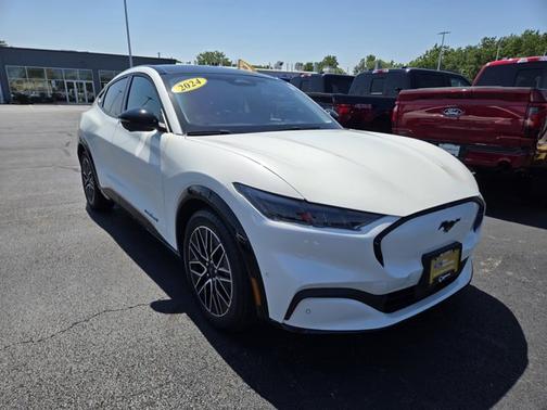 STAR WHITE MET TRI-COAT 2024 Ford Mustang Mach-E PREMIUM