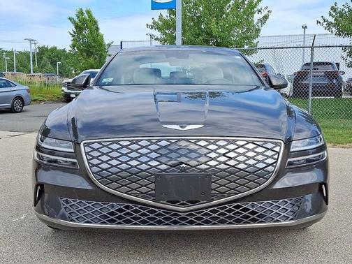 2023 Genesis Electrified G80 Base