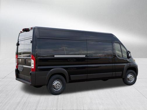 Black Clearcoat 2026 RAM ProMaster 2500 High Roof