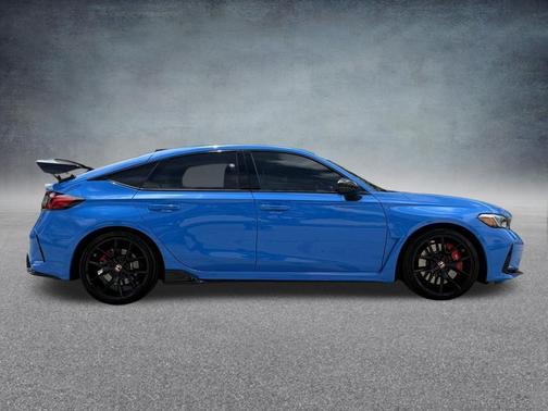 Blue Pearl 2024 Honda Civic Type R