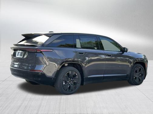 2025 Jeep Wagoneer S Launch Edition