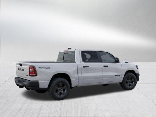 Bright White Clearcoat 2026 RAM 1500 Warlock