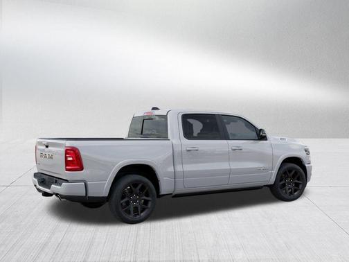 Bright White Clearcoat 2026 RAM 1500 Laramie