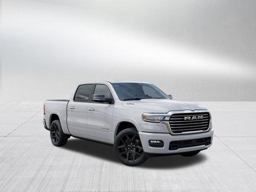 Bright White Clearcoat 2026 RAM 1500 Laramie