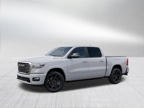 Bright White Clearcoat 2026 RAM 1500 Laramie