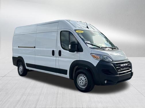 Bright White Clearcoat 2025 RAM ProMaster 2500 High Roof