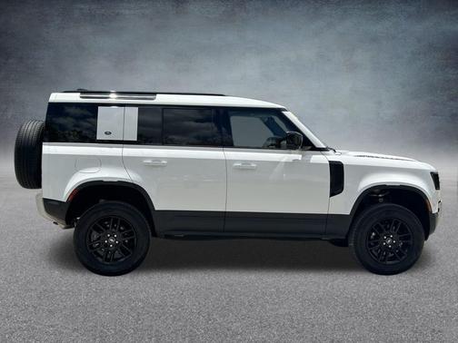 2024 Land Rover Defender P300