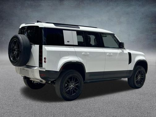 2024 Land Rover Defender P300