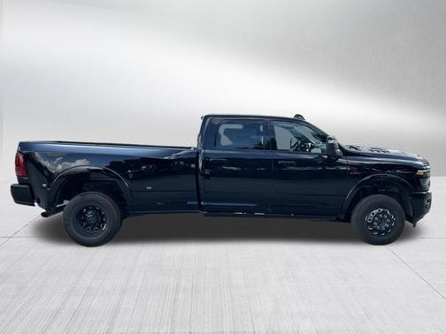 2025 RAM 3500 Limited