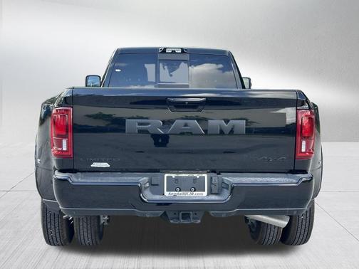 2025 RAM 3500 Limited