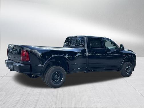 2025 RAM 3500 Limited