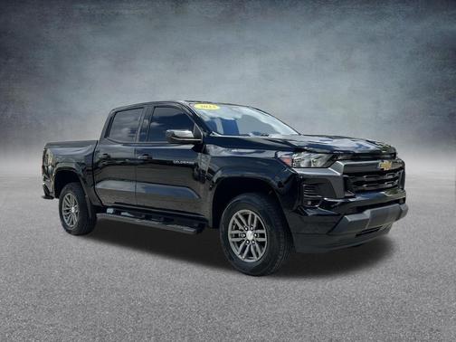 Black 2023 Chevrolet Colorado LT