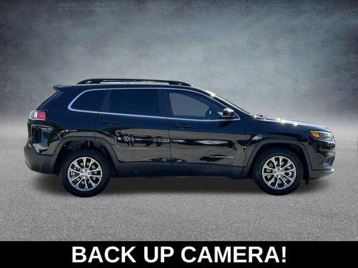 2022 Jeep Cherokee Latitude Lux