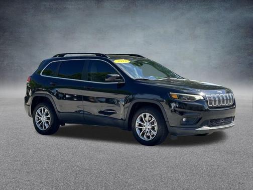 2022 Jeep Cherokee Latitude Lux