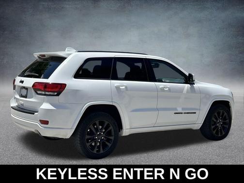 2017 Jeep Grand Cherokee Altitude