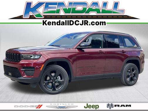 2025 Jeep Grand Cherokee Laredo