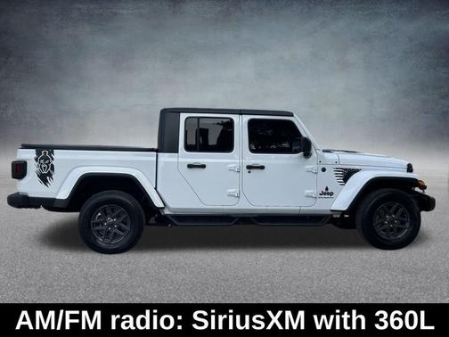 2024 Jeep Gladiator Sport